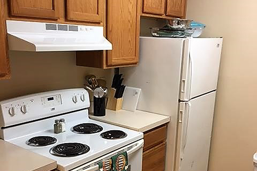 Nordic Villa Apartments Peoria, IL Professional Leasing Services, Inc.