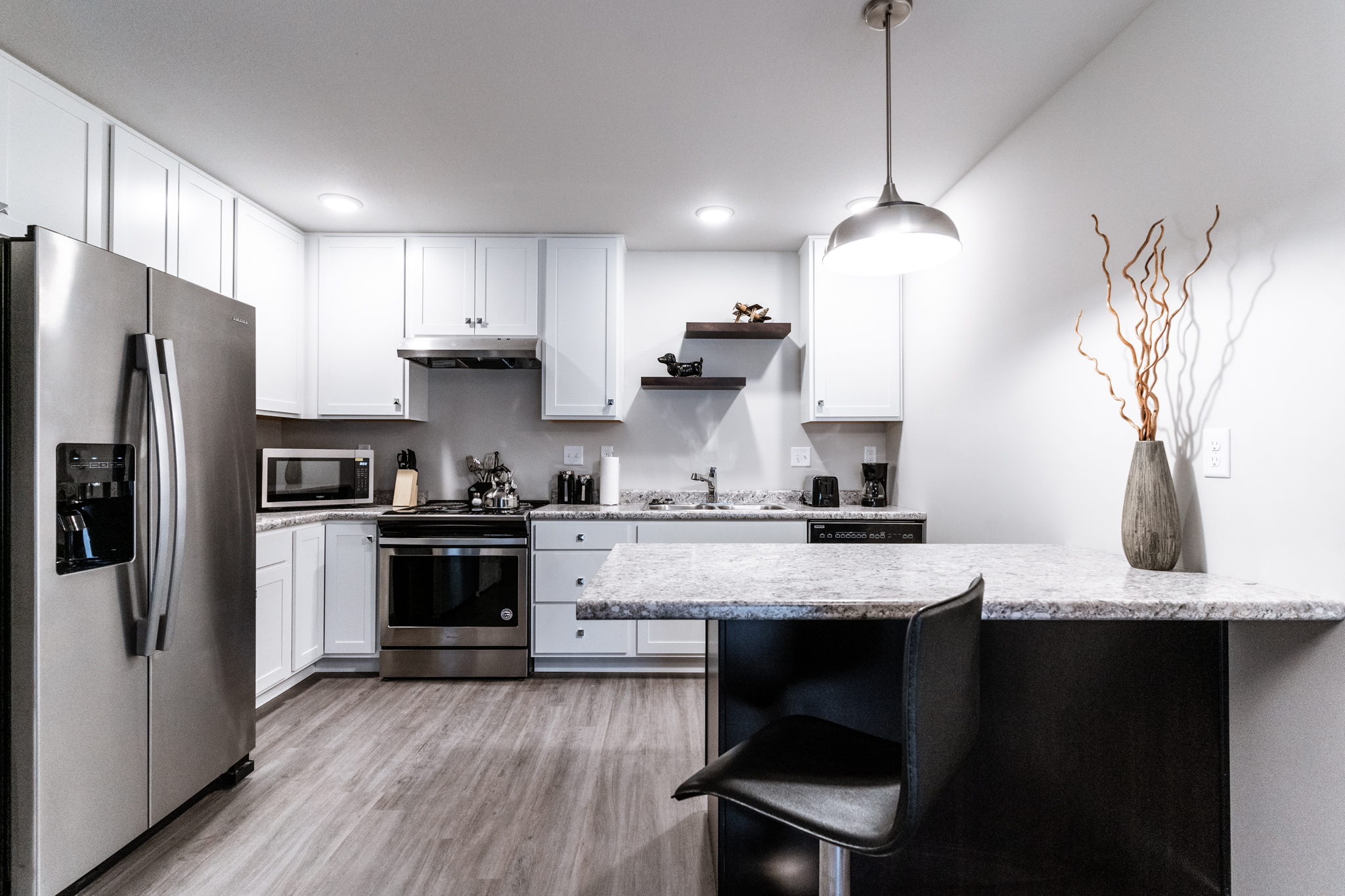 The Crossings Apartments Peoria, IL Professional Leasing Services, Inc.