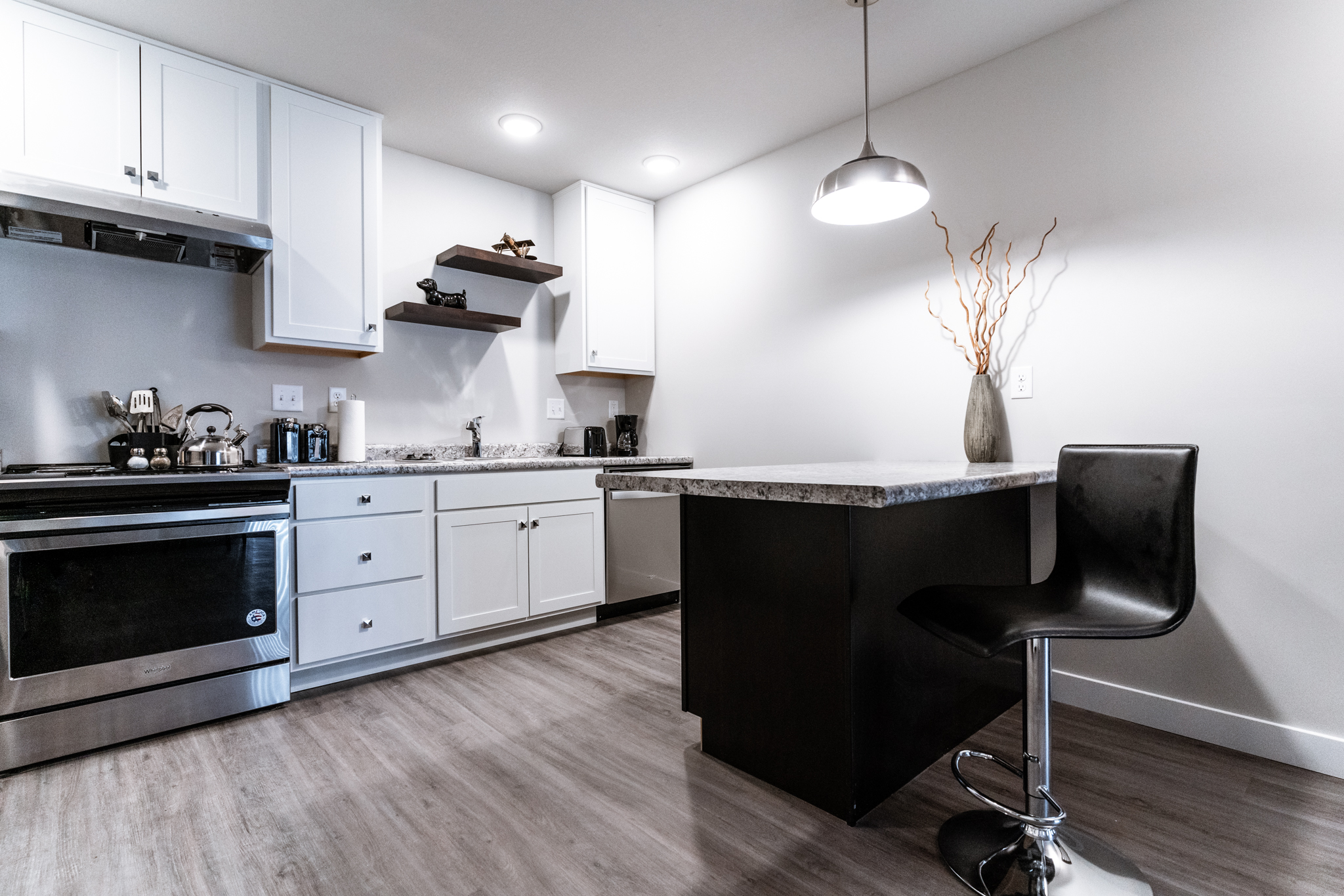 The Crossings Apartments Peoria, IL Professional Leasing Services, Inc.