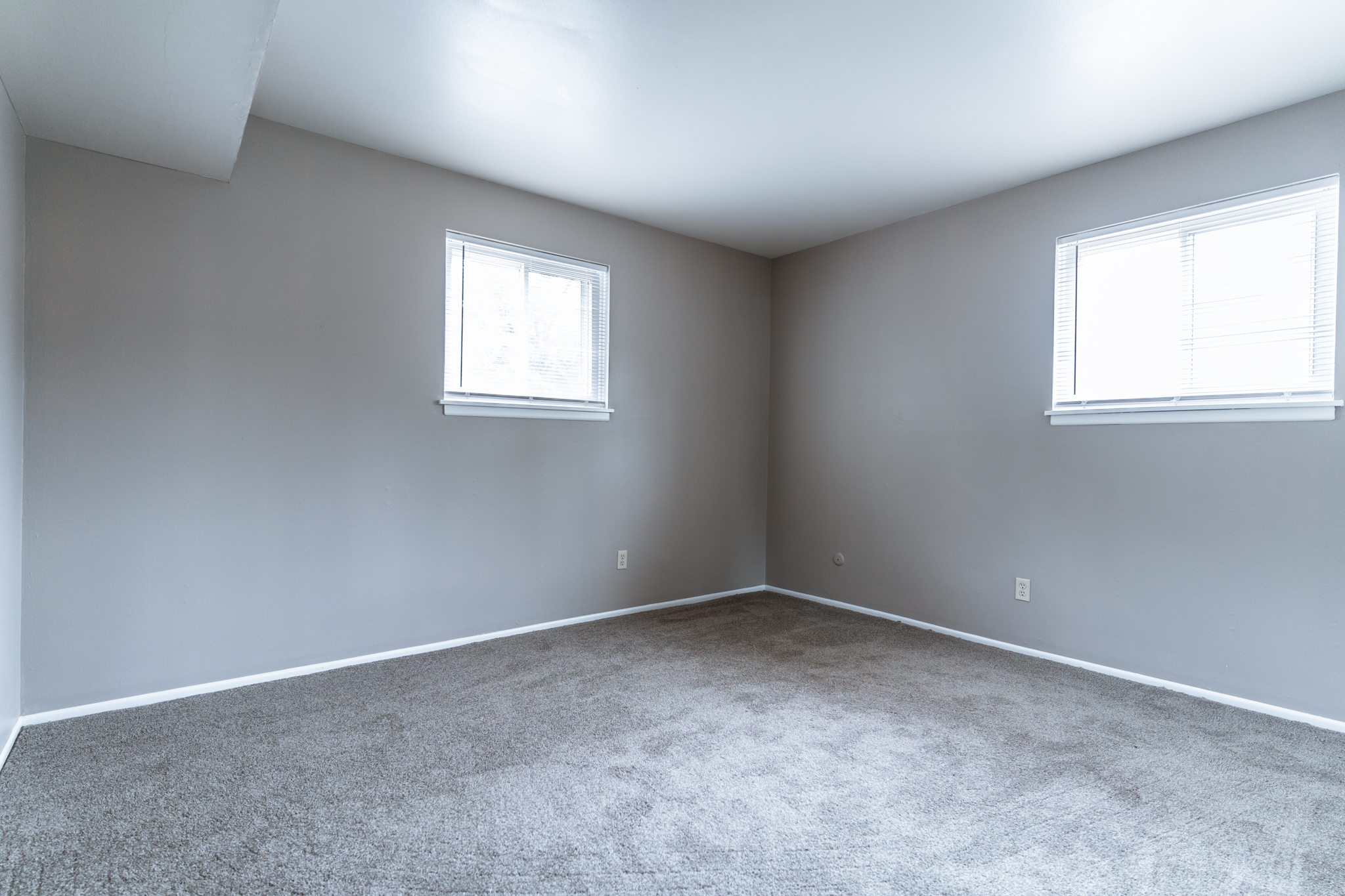 Covington Place Apartments Peoria, IL Professional Leasing Services, Inc.