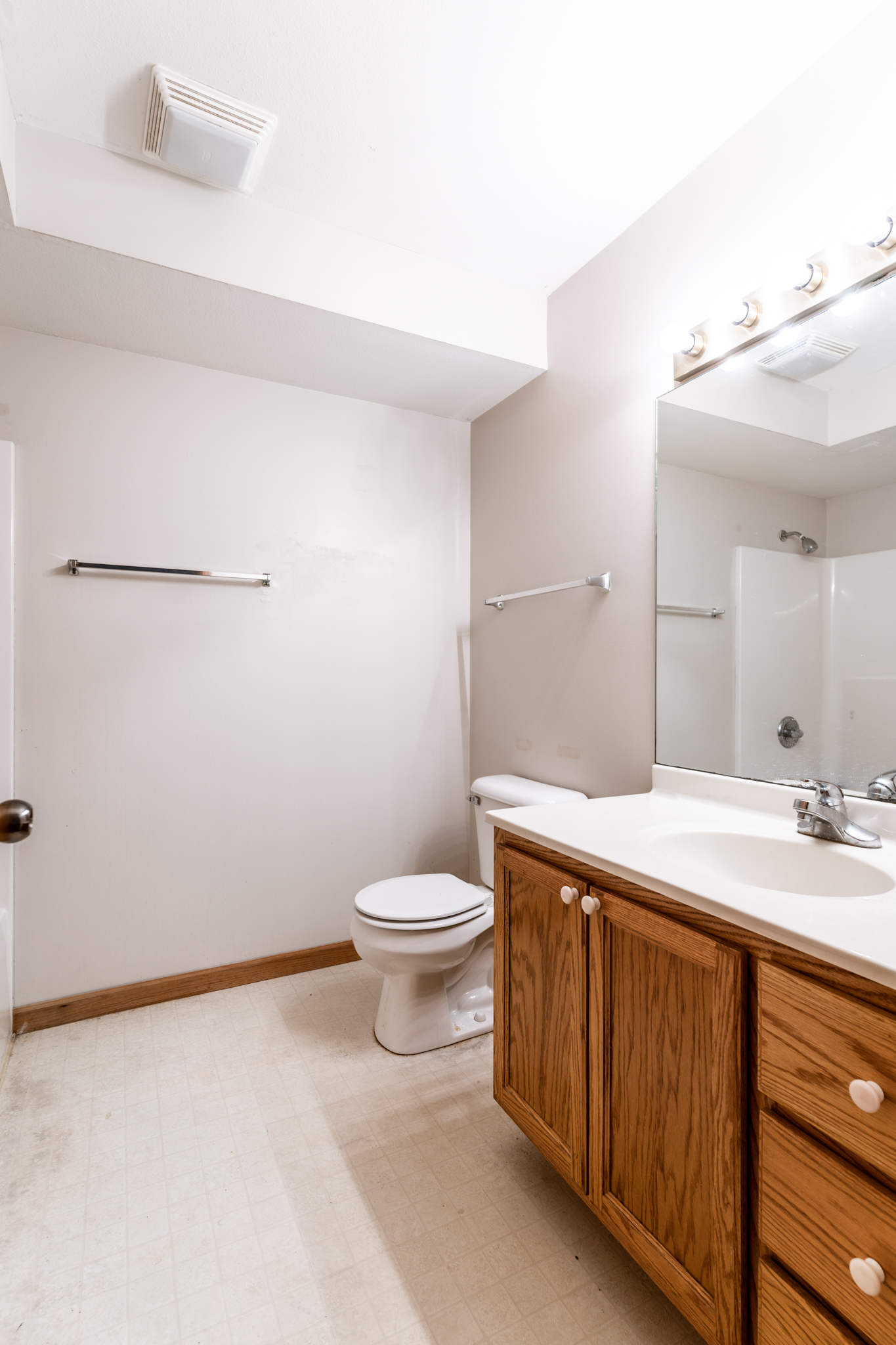 School St. Apartments Washington, IL Professional Leasing Services, Inc.