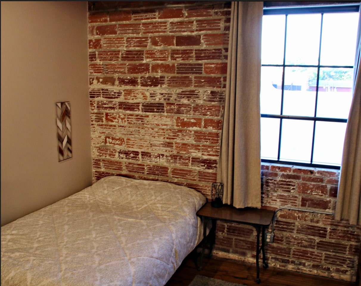 Winkler Village Apartments Professional Leasing Services, Inc.