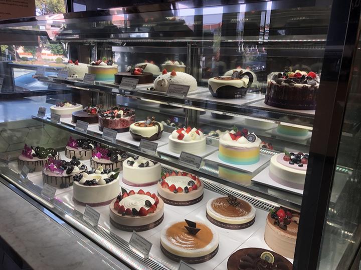 Paris Bakery Cakes