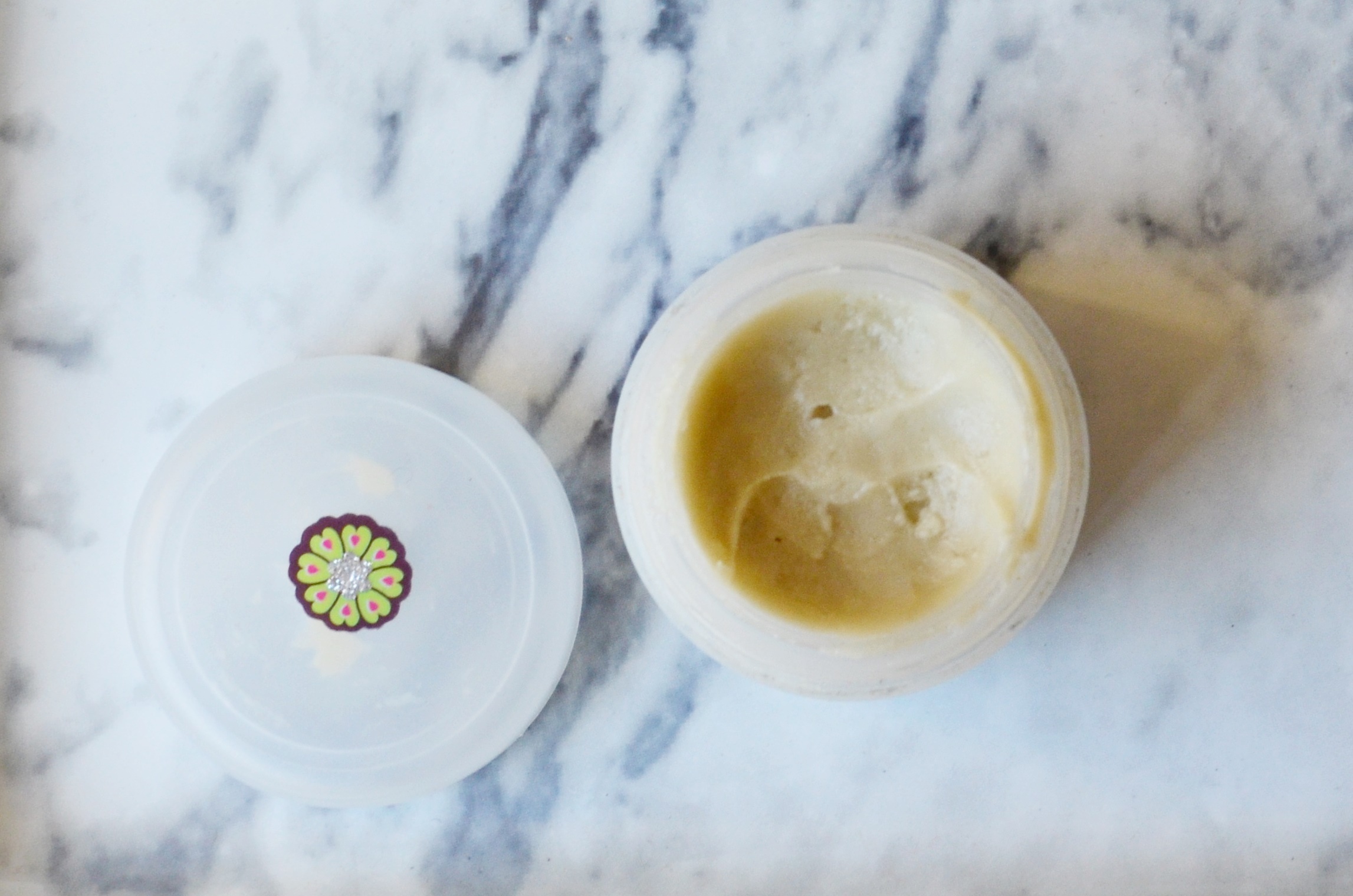 Déodorant fait maison à l'huile essentielle de palmarosa Peppermint