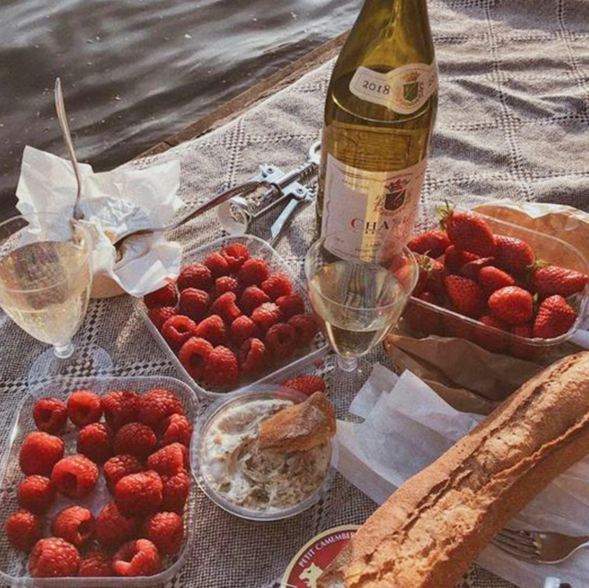 Champagne & Red Raspberries Cocktail Peppermint Grove