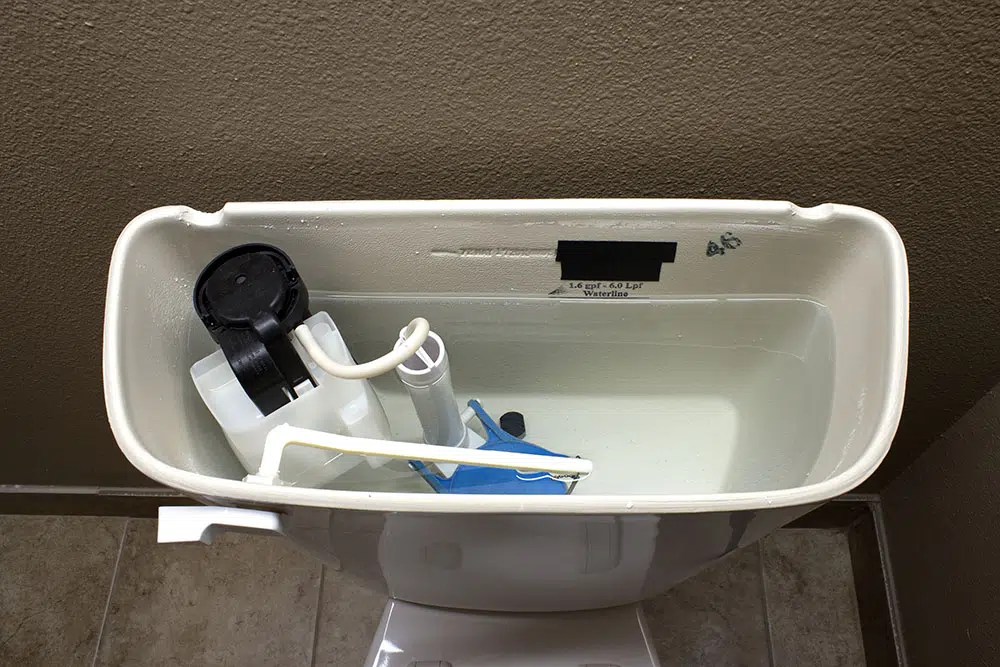 How Long Should it Take to Fill a Toilet Tank? [Fix a SlowFilling