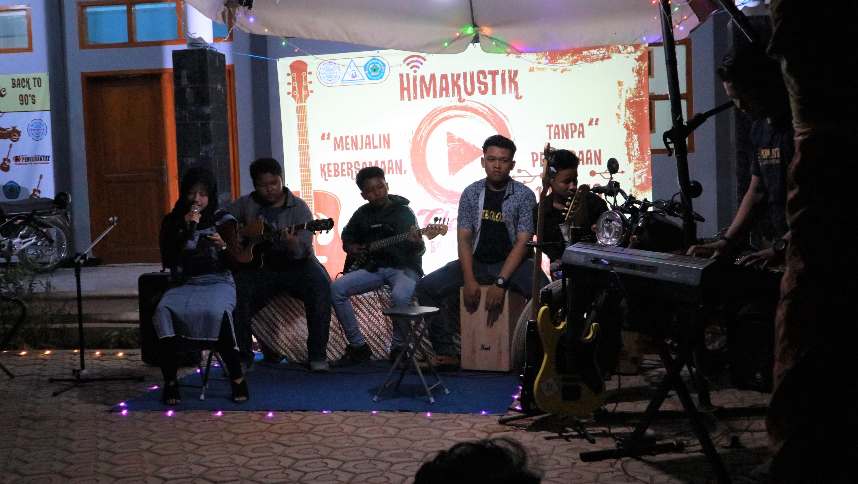 Disponsori Media Peduli Rakyat, HIMASI Unsub Gelar Acara Himakustik