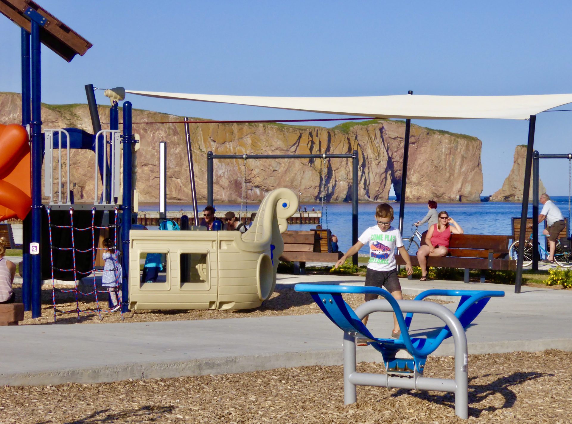 Parc des LoupsMarins et Promenade de la Grave Percé destination vacances