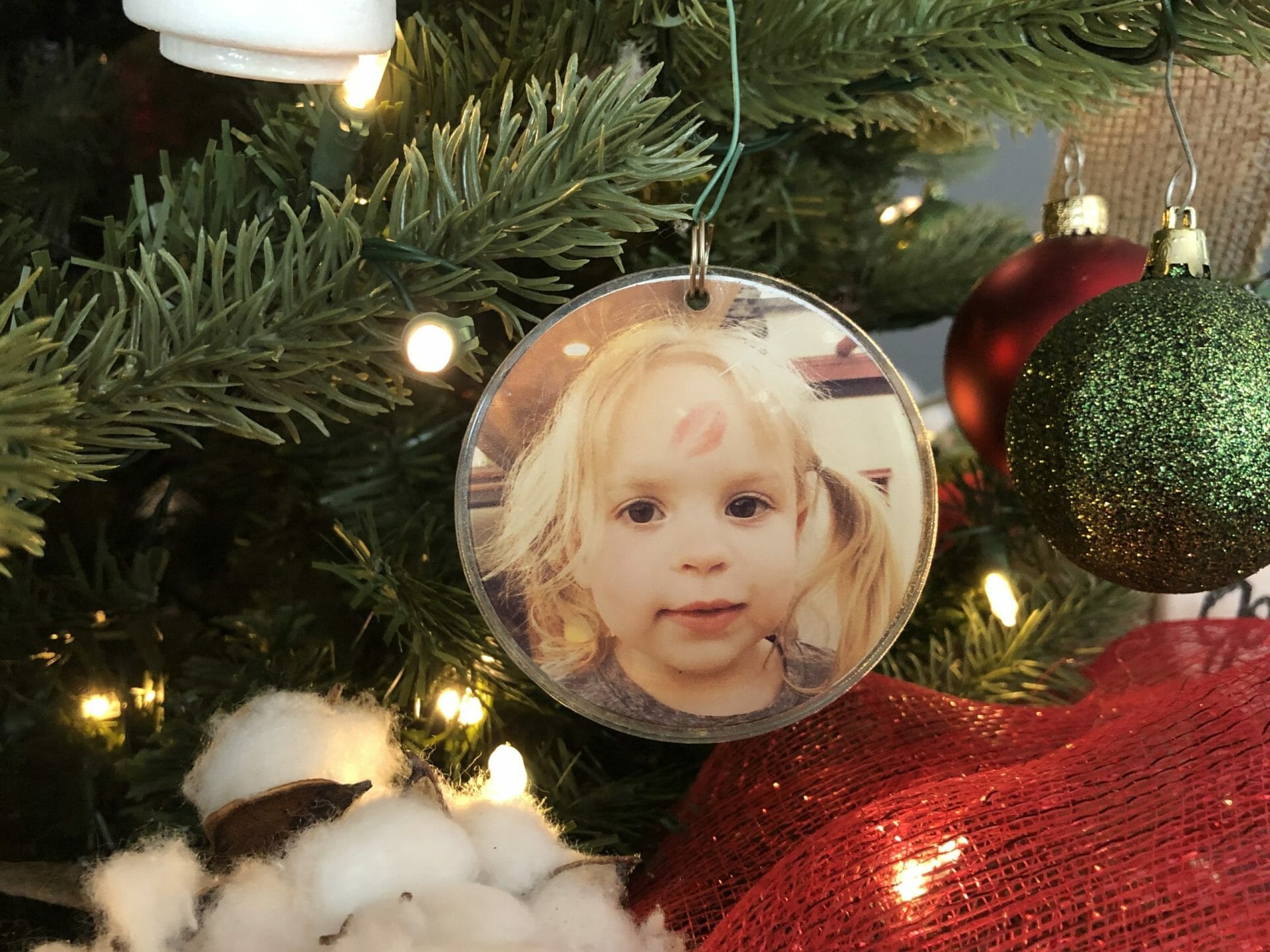 Personalized Acrylic Photo Ornament perdueosity