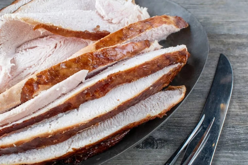 What Human Foods Are Safe For Cats? Best 11 Human Foods Are Safe For