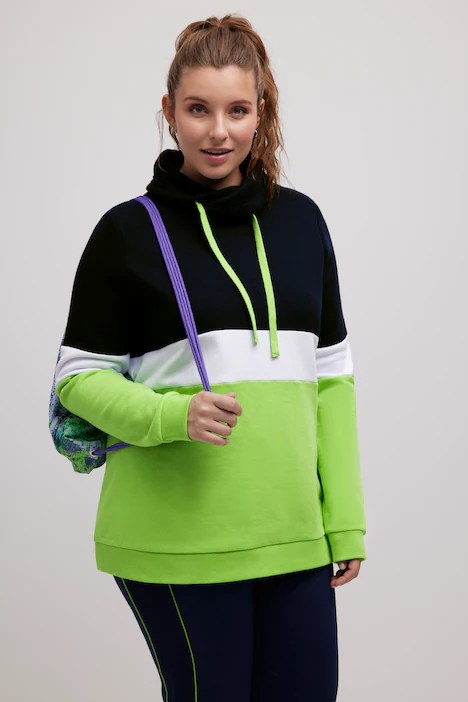 Ulla Popken: Fashion for Women of All Sizes