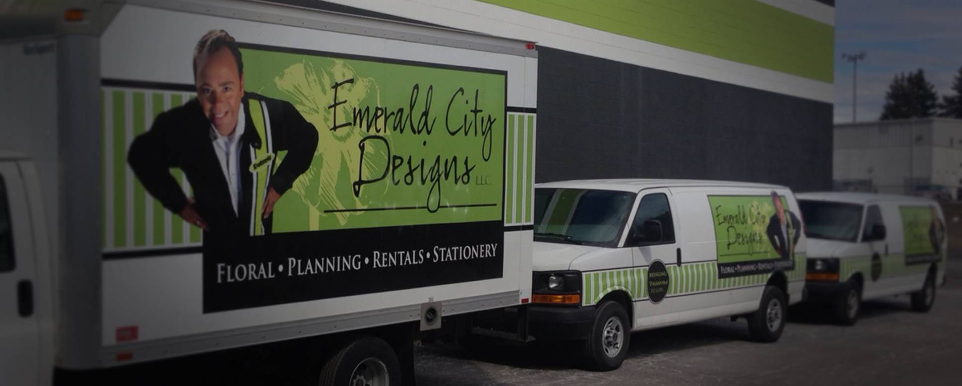 Vehicle Wraps and Car Wraps in Livonia with Trade Show Banners