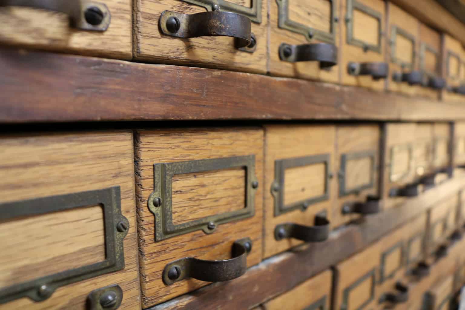 Magnolia Lane Springfield IL {Furniture and Home Decor on a Budget