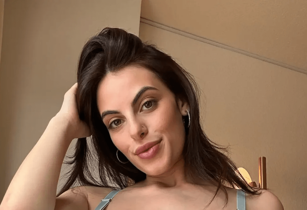 Alexa Pearl Exploring Her Journey and Achievements Perfectley