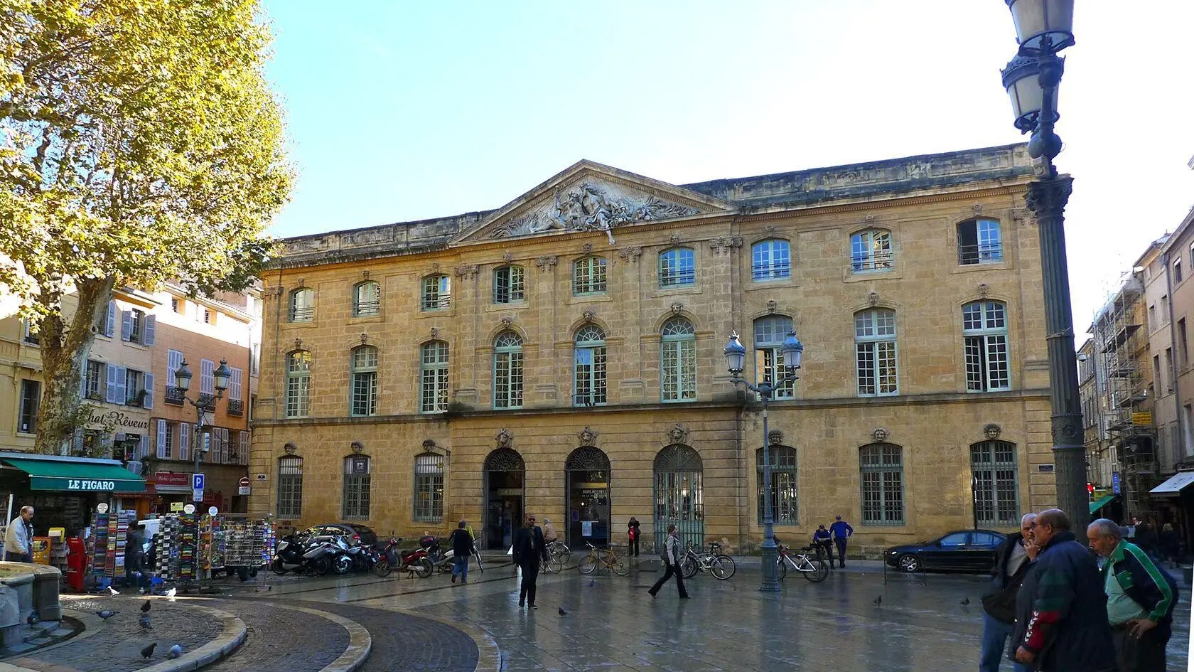 3 Things About The French Postal System La Poste