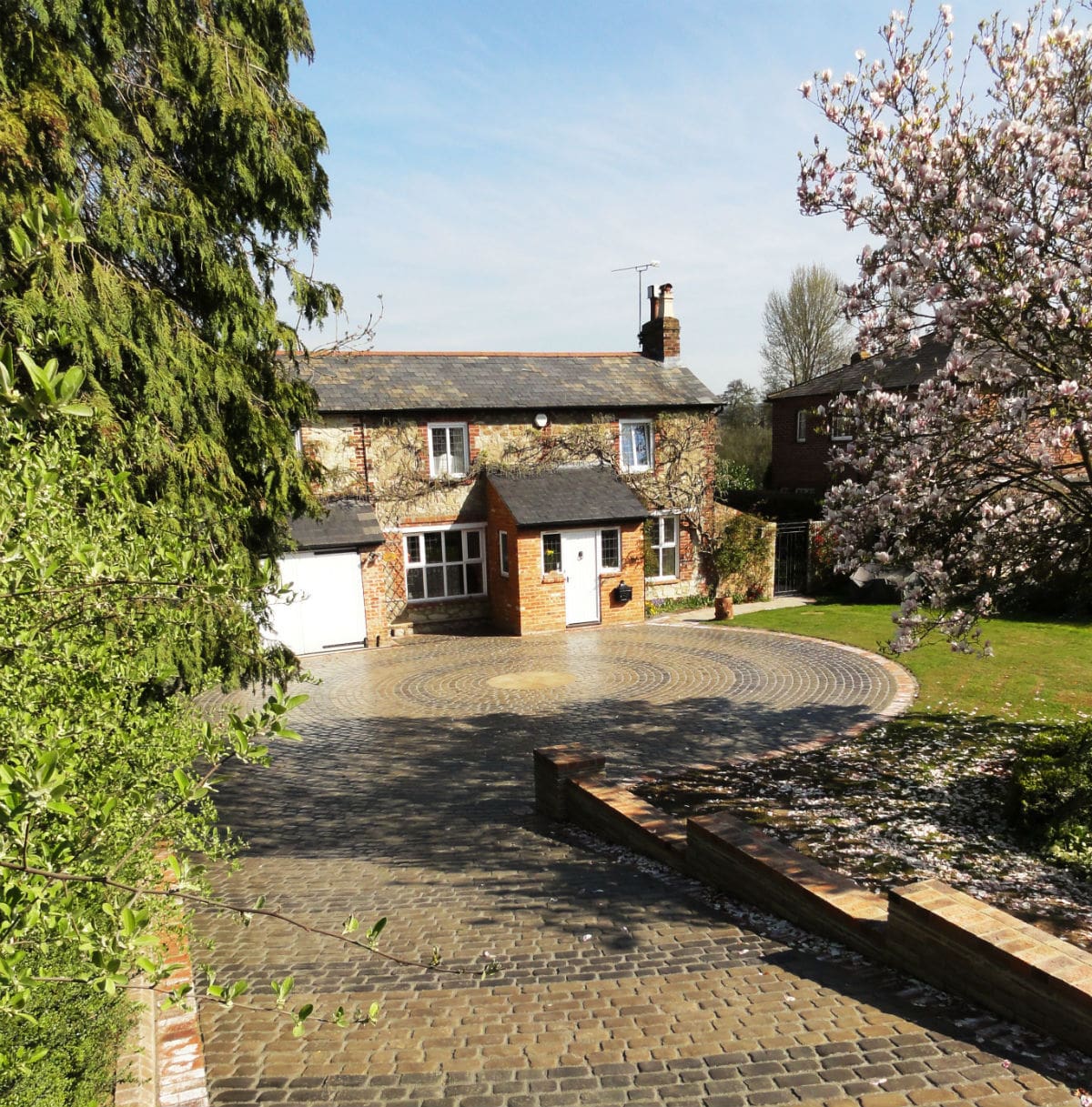 BRASTED Kent Driveway Perfect Paving Landscape Company Kent
