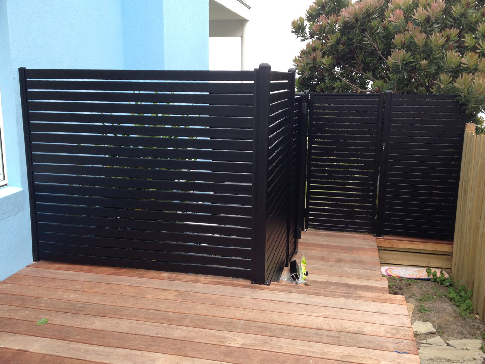 Aluminium Slat Screen Fencing Perfect Pool Fencing Glass Pool