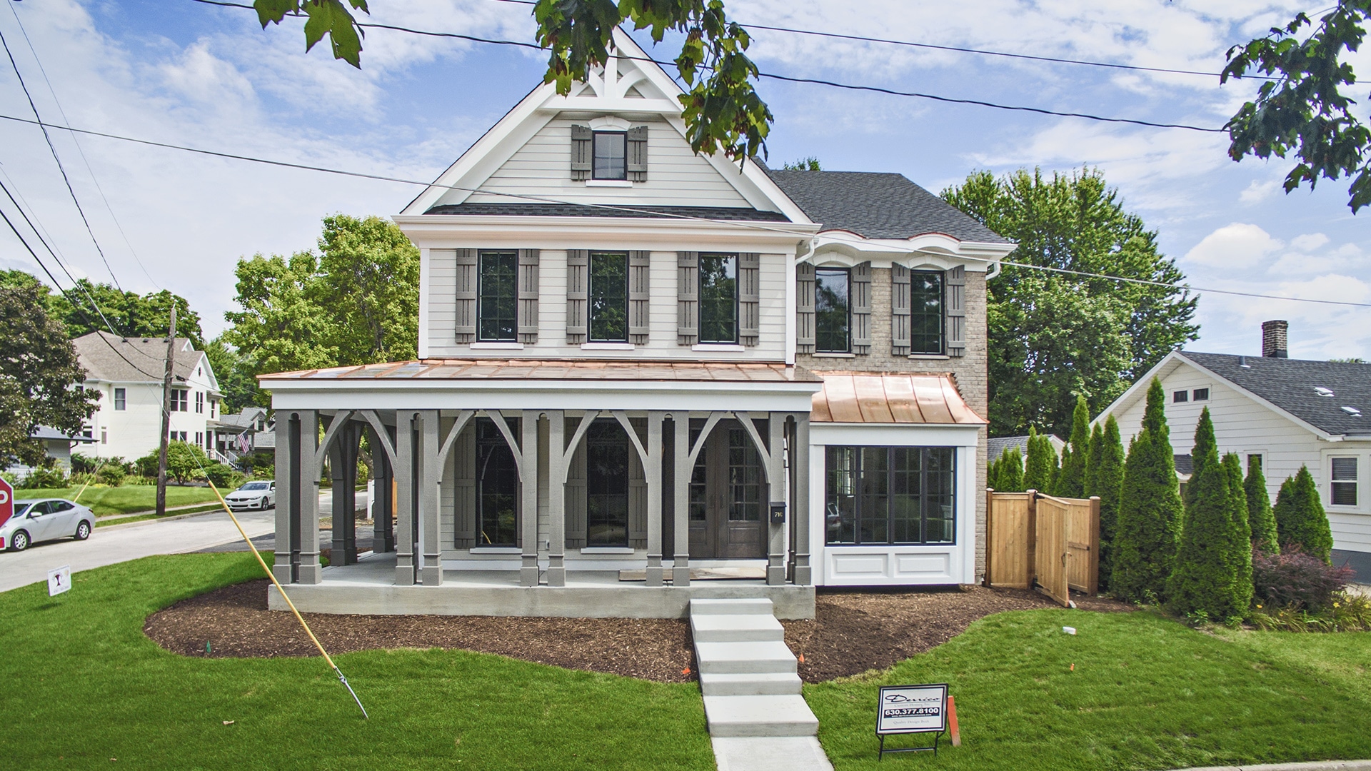 716 N. 3rd Avenue. Saint Charles