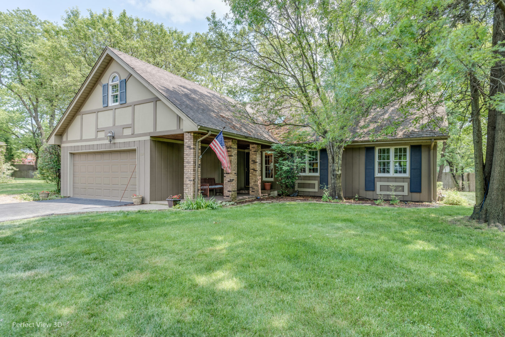 6612 Osceola Trail, Indian Head Park