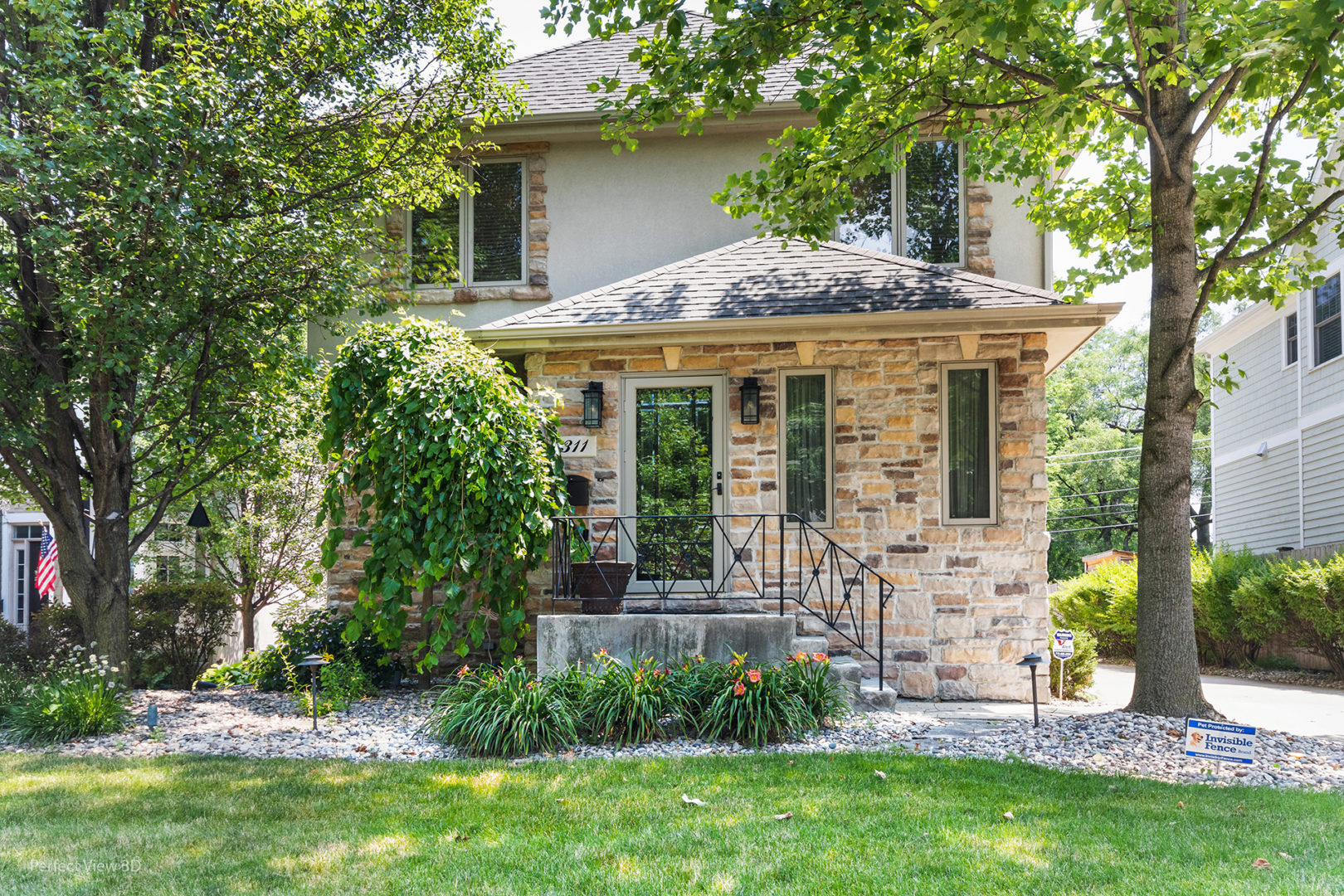 311 Justina St, Hinsdale