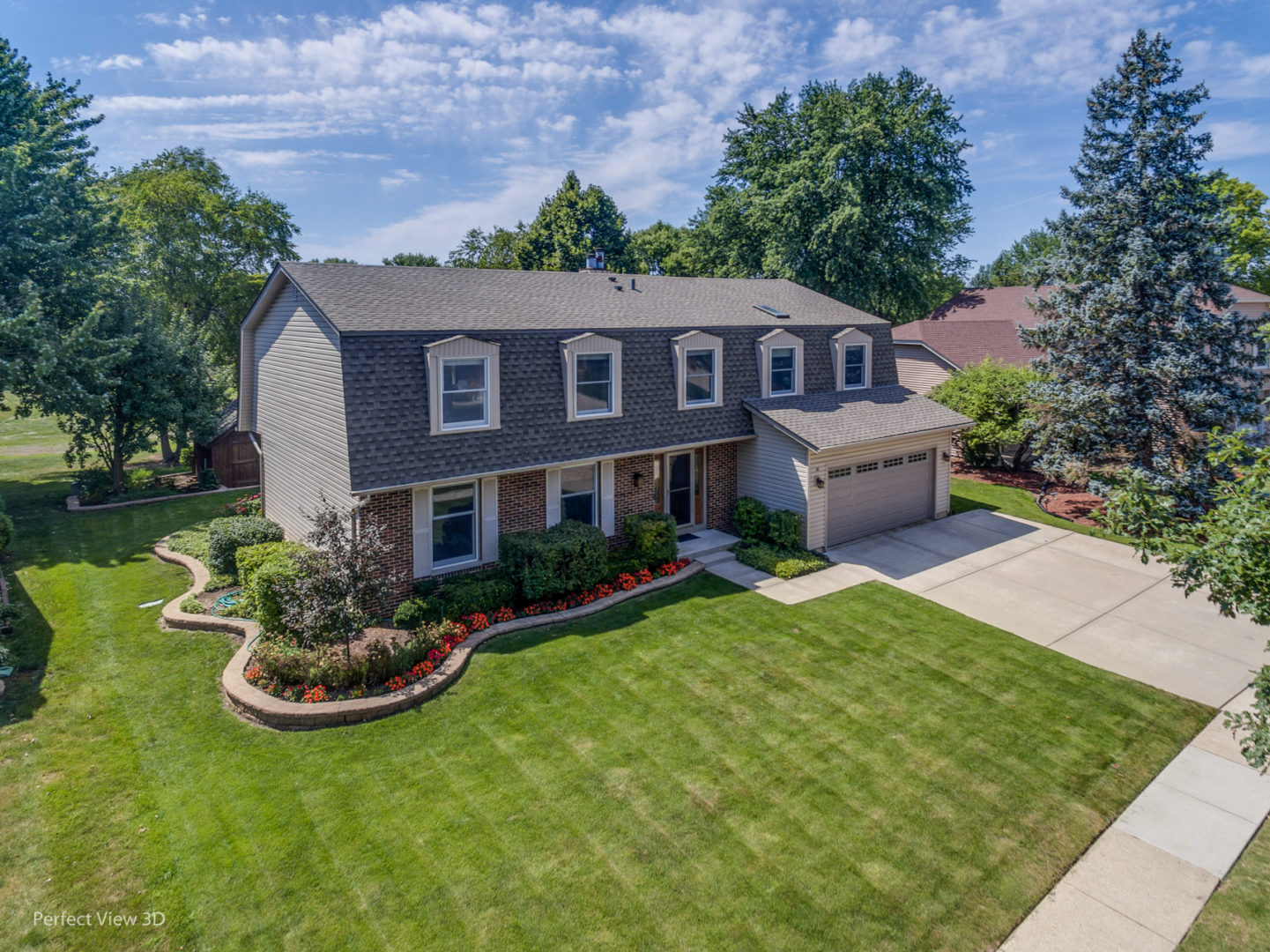 1083 Florida Lane, Elk Grove Village