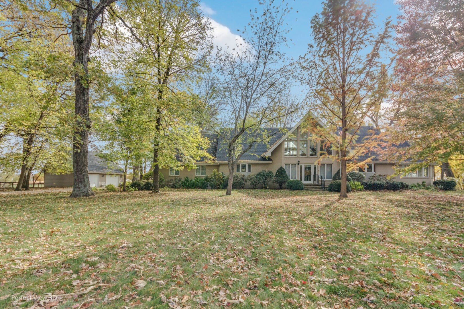 9674 E River South Rd, Momence