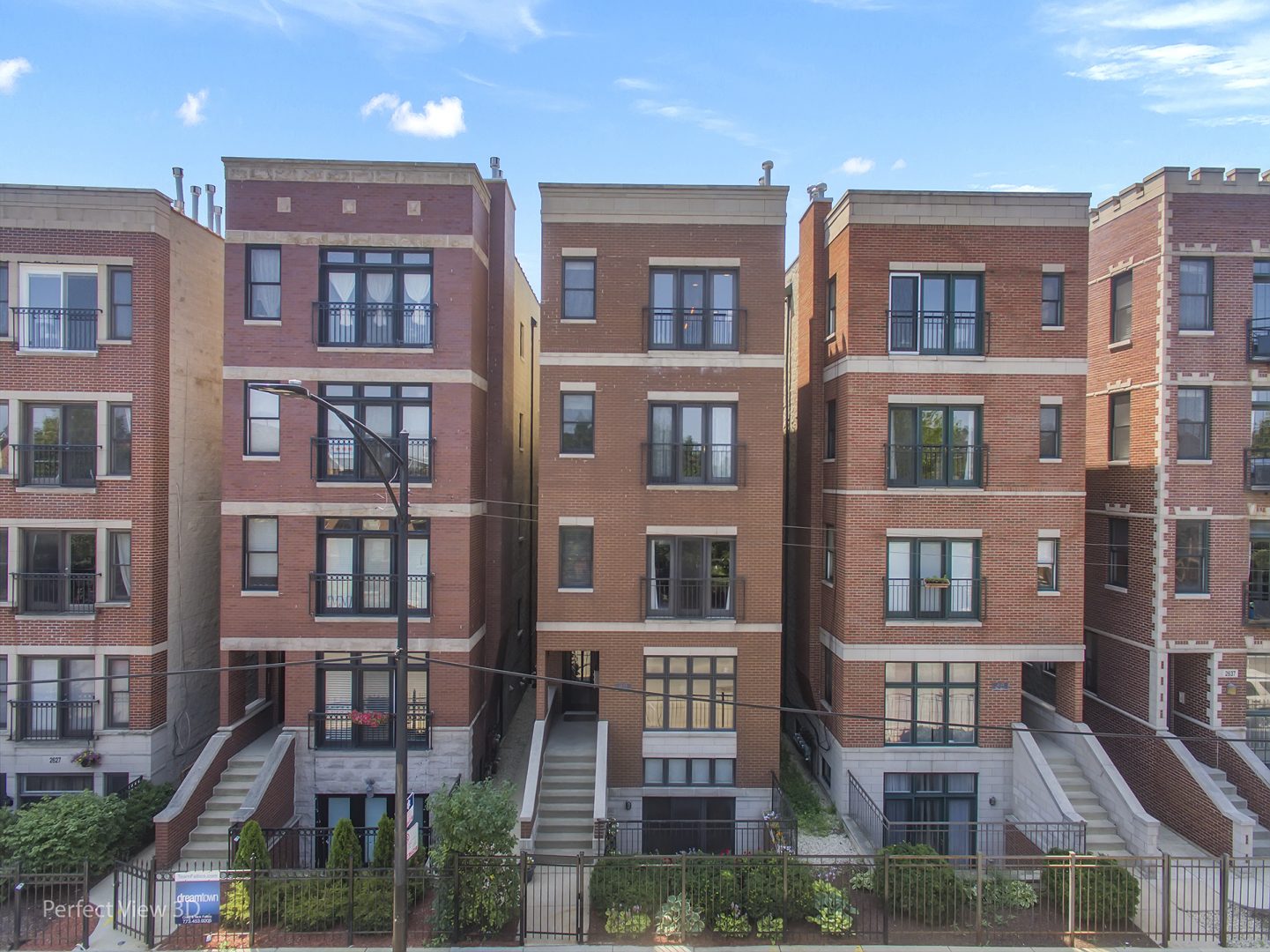 2633 W Belmont Ave, Chicago