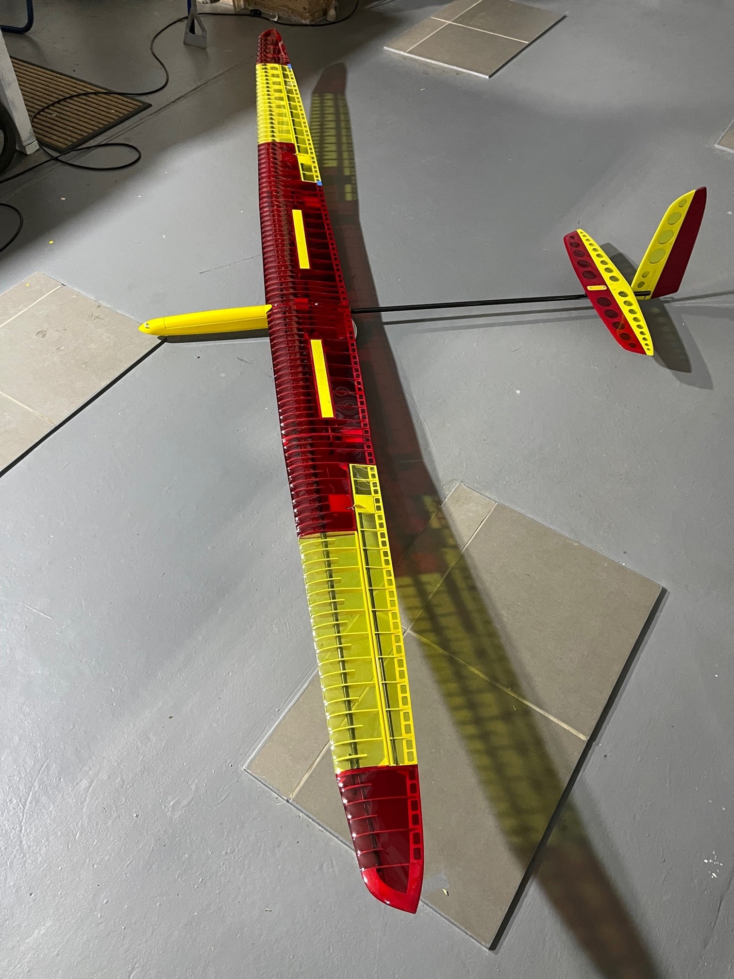 Avanti 3m electric glider kit by Alan Mayhew and Marcus Stent