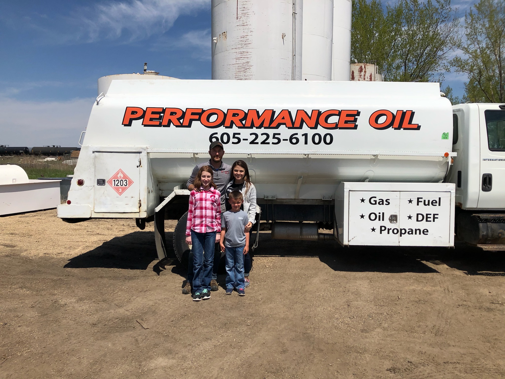 Gas, DEF, Propane Services in Northeast SD Performance Oil