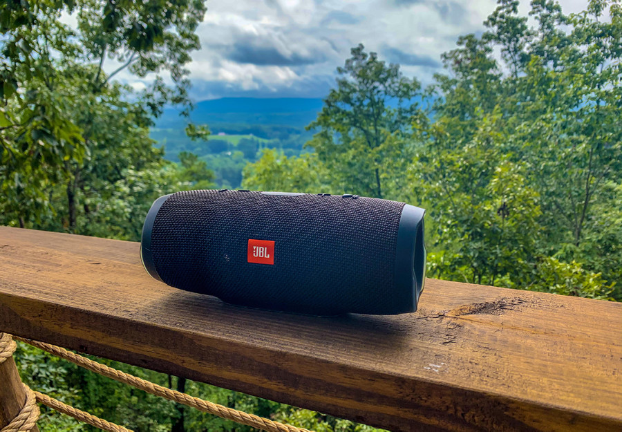 The 7 Loudest Bluetooth Speakers Under 100 Perform Wireless