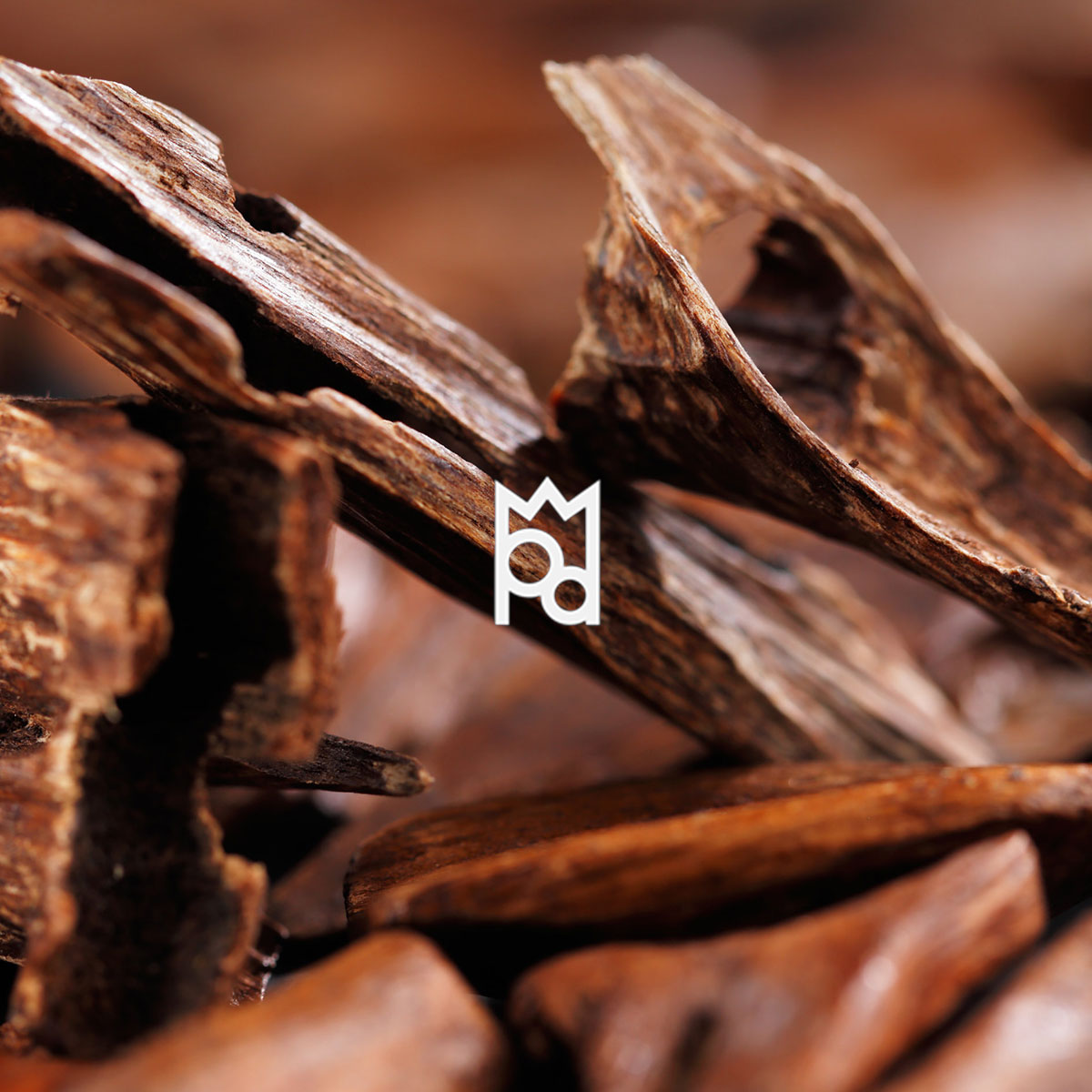 Sandalwood Fragrance Oil Remarkable woody scent from 1,75€