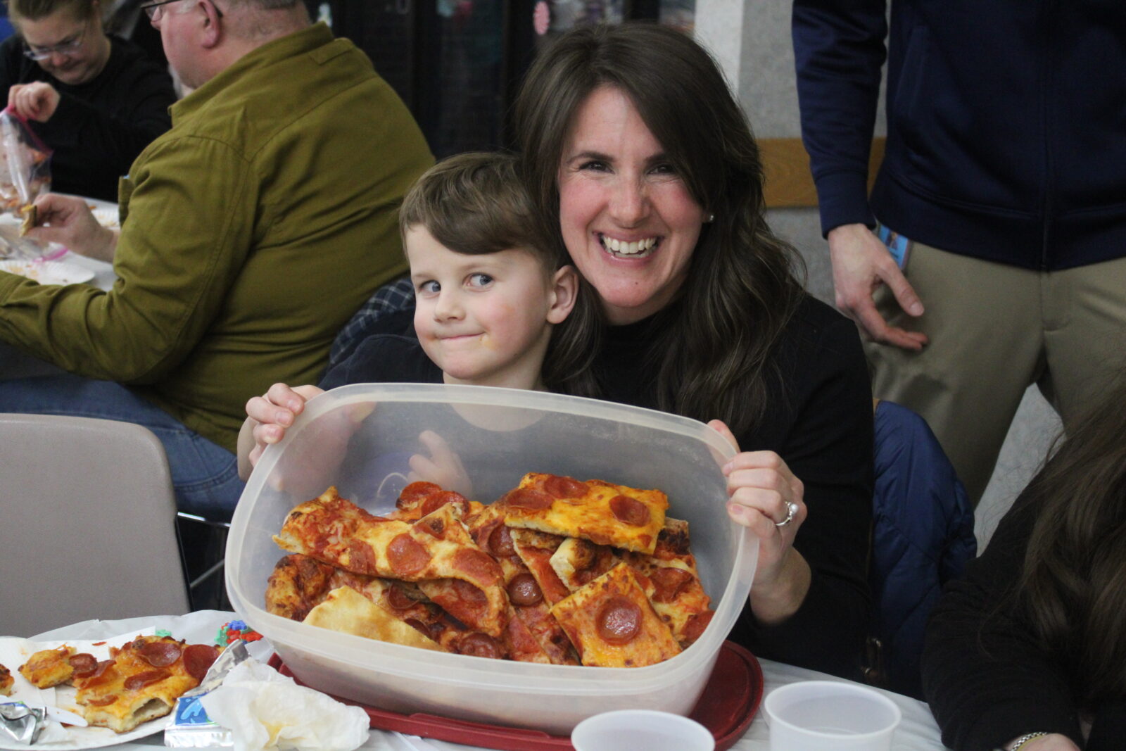 Perinton Pizza Parlor Poll Clash of the Crusts! Town of Perinton