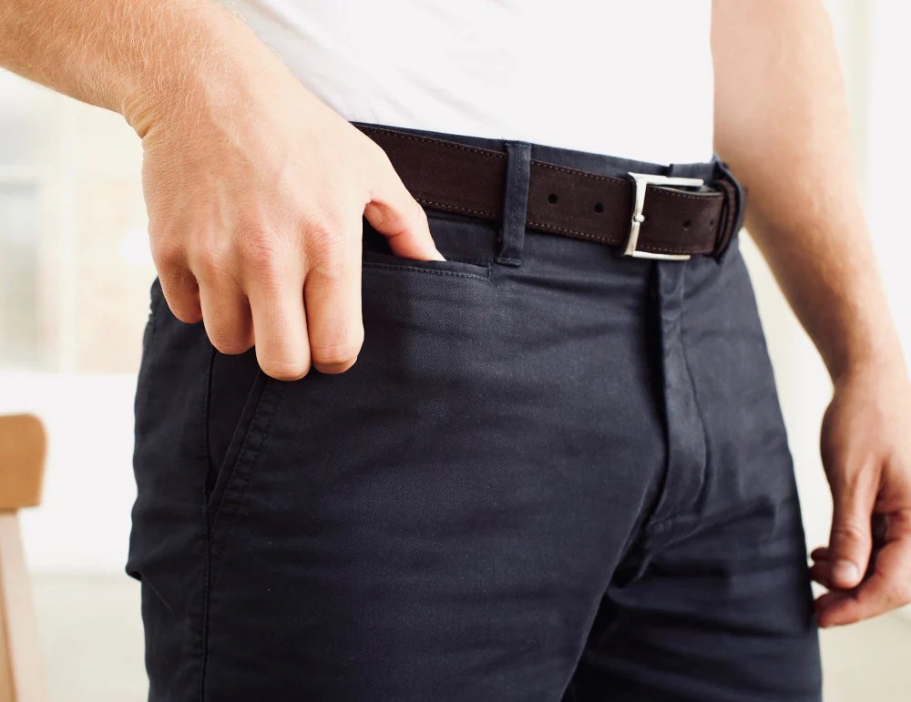 Ways to Wear a Belt with Chinos Color & Material Tips