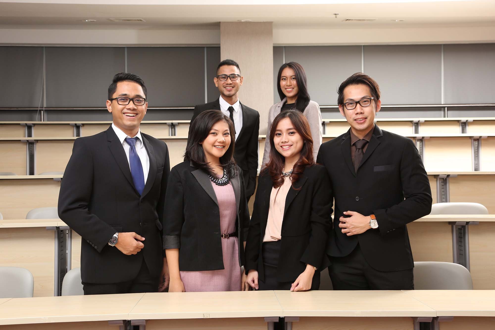 Kelas Karyawan S2 Magister Manajemen Keuangan (Finance) Kelas
