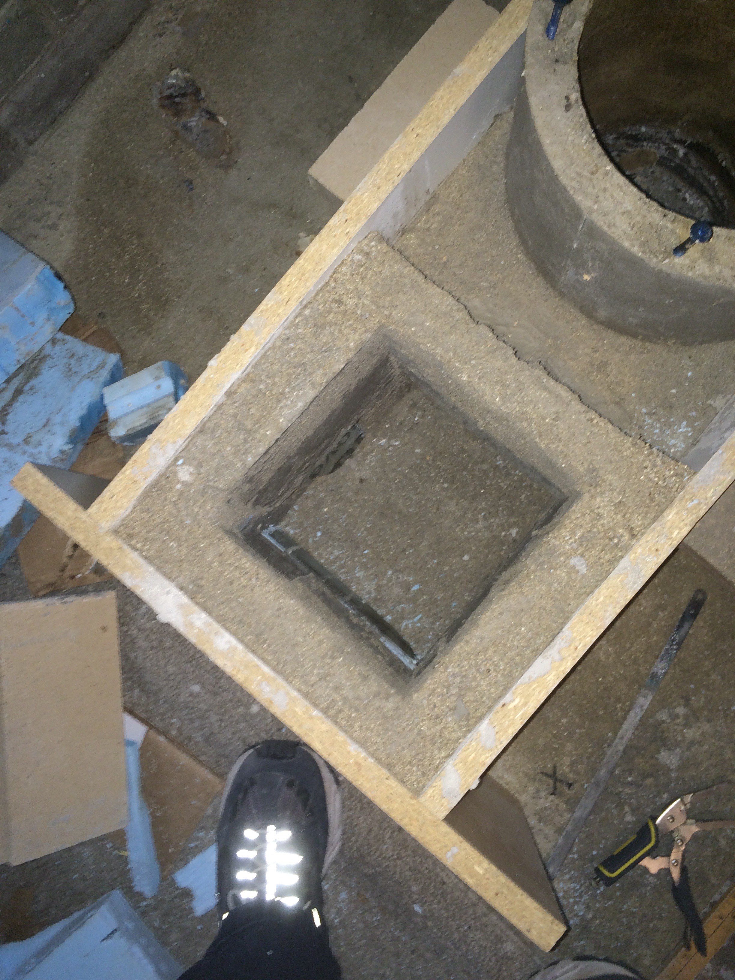 Rocket stove backdraft (rocket mass heater forum at permies)