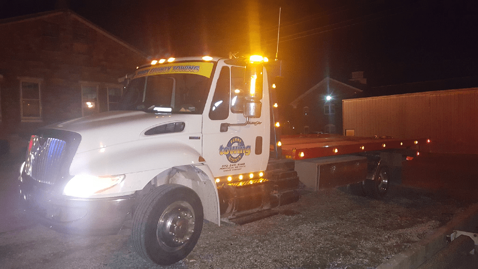 Perry County Towing Towing & Roadside Assistance Service in Perryville, MO