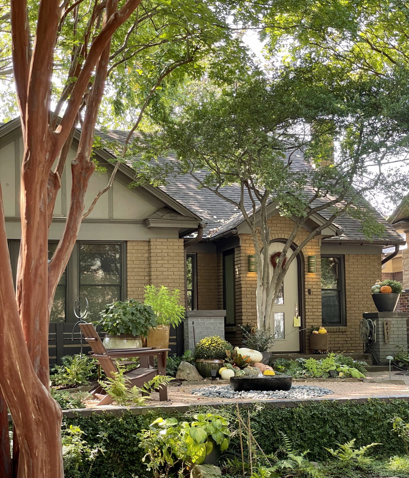 The Master Gardeners of Perry Heights Perry Heights Neighborhood