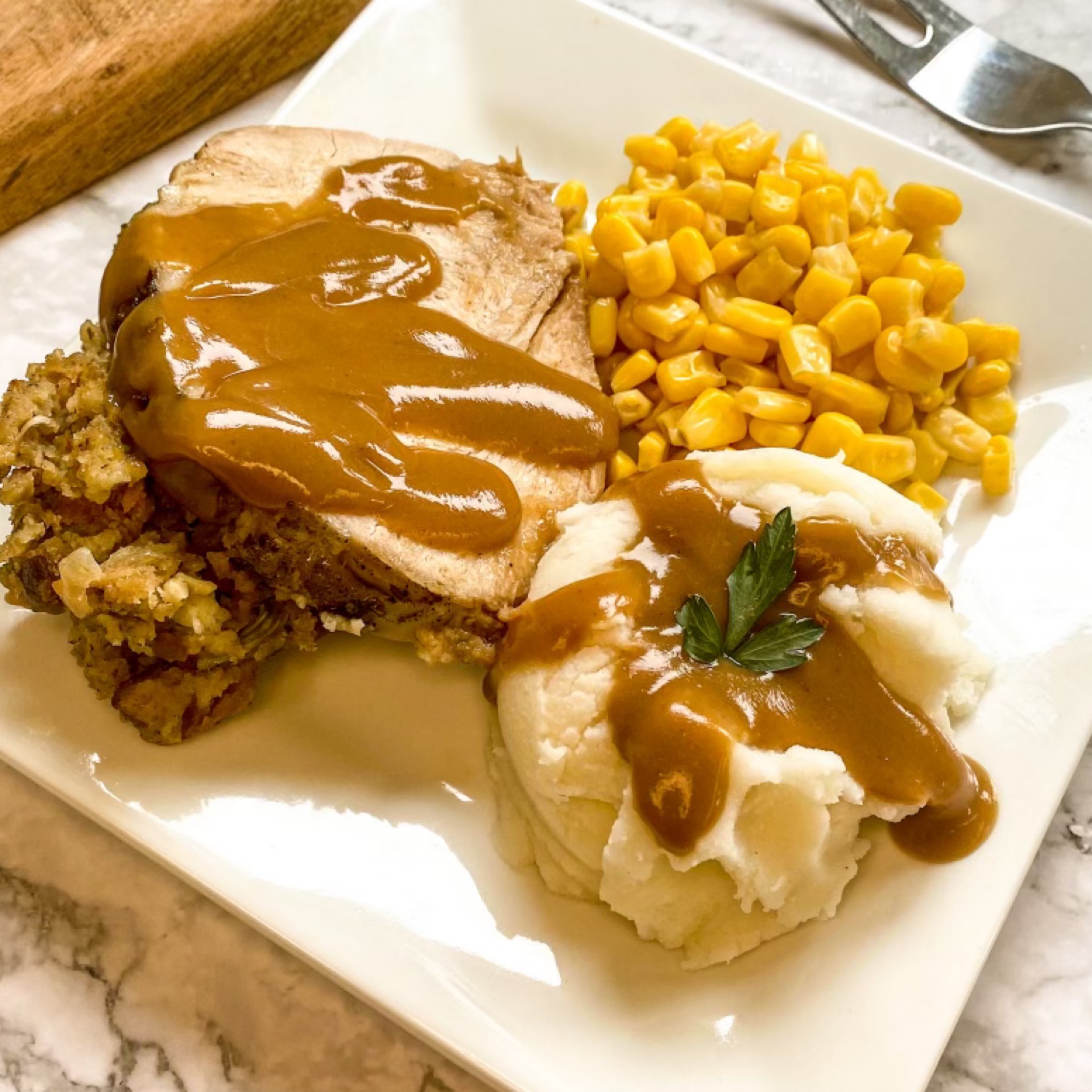 18 Roast Turkey, Stuffing, Mashed Potato’s & Gravy Personalized Catering