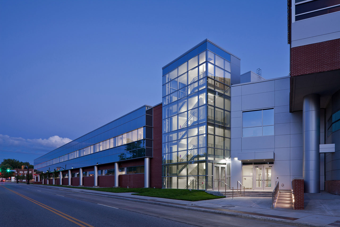 Cleveland Clinic Fairview Hospital ED & ICU Addition