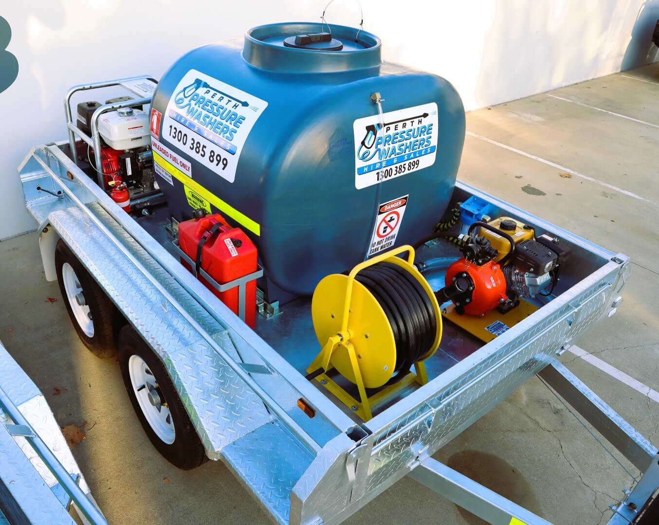 Petrol Cold Water 3500psi 15lpm & Firefighter Trailer Mounted BC