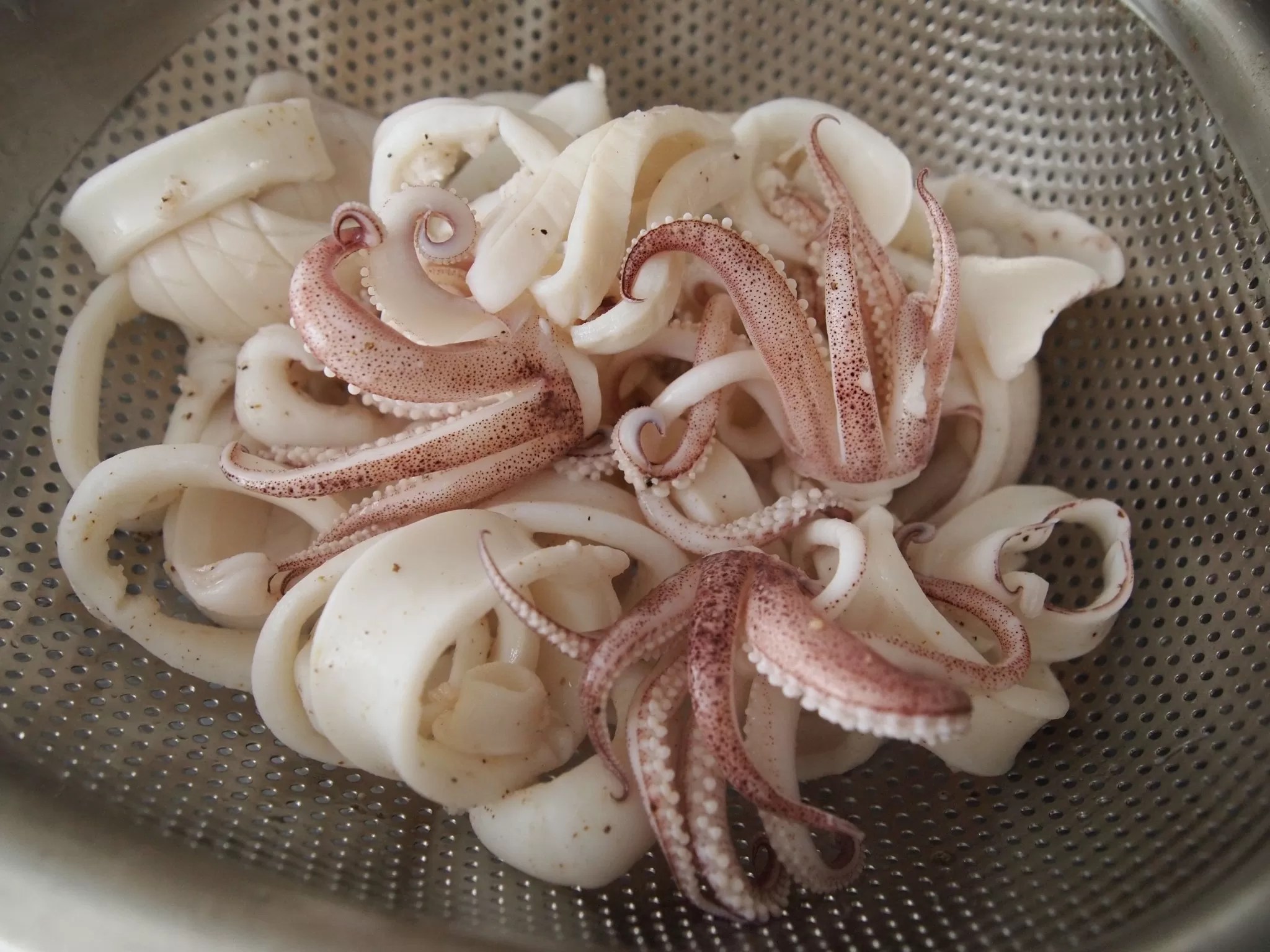 Chicharron de calamar (fried calamari) Life is tastier