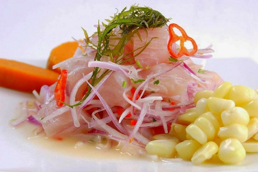 Restaurantes marinos lanzan campaña para consumir ceviche de noche a