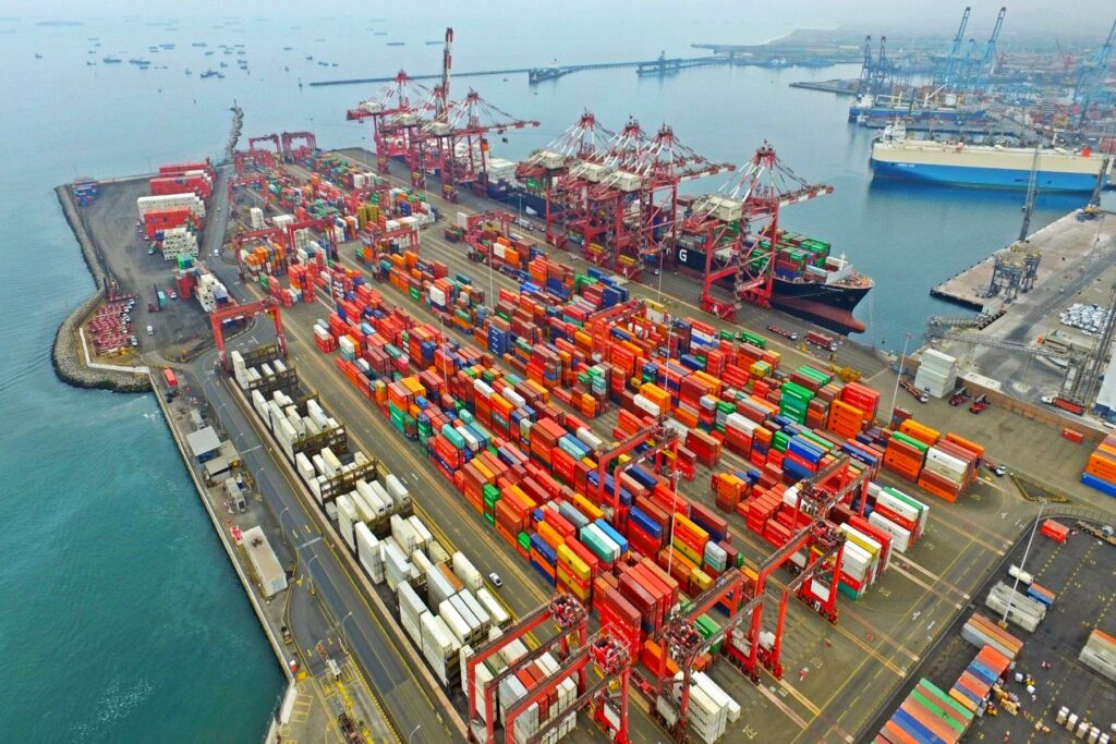 Perú se acerca a cerrar TLC con India y Hong Kong en 2024