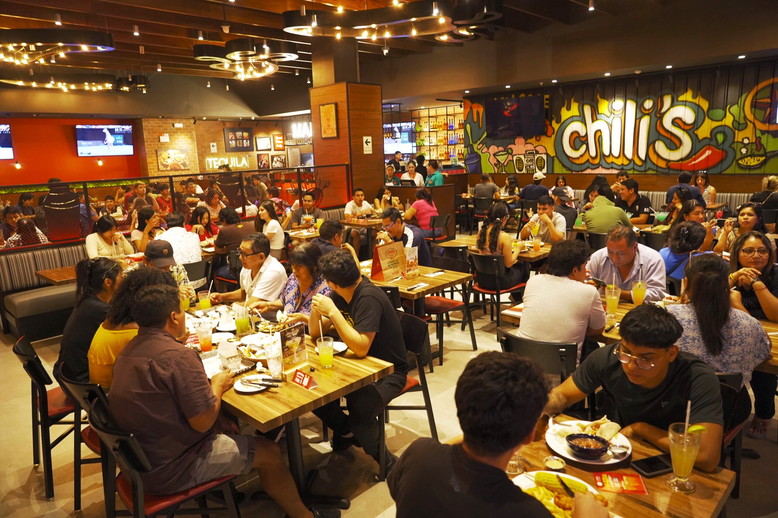 Chili's abre su primer local en San Juan de Lurigancho y alcanza los 32