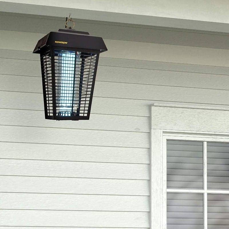 5 Best Mosquito Zappers in 2024 [Detailed Reviews]