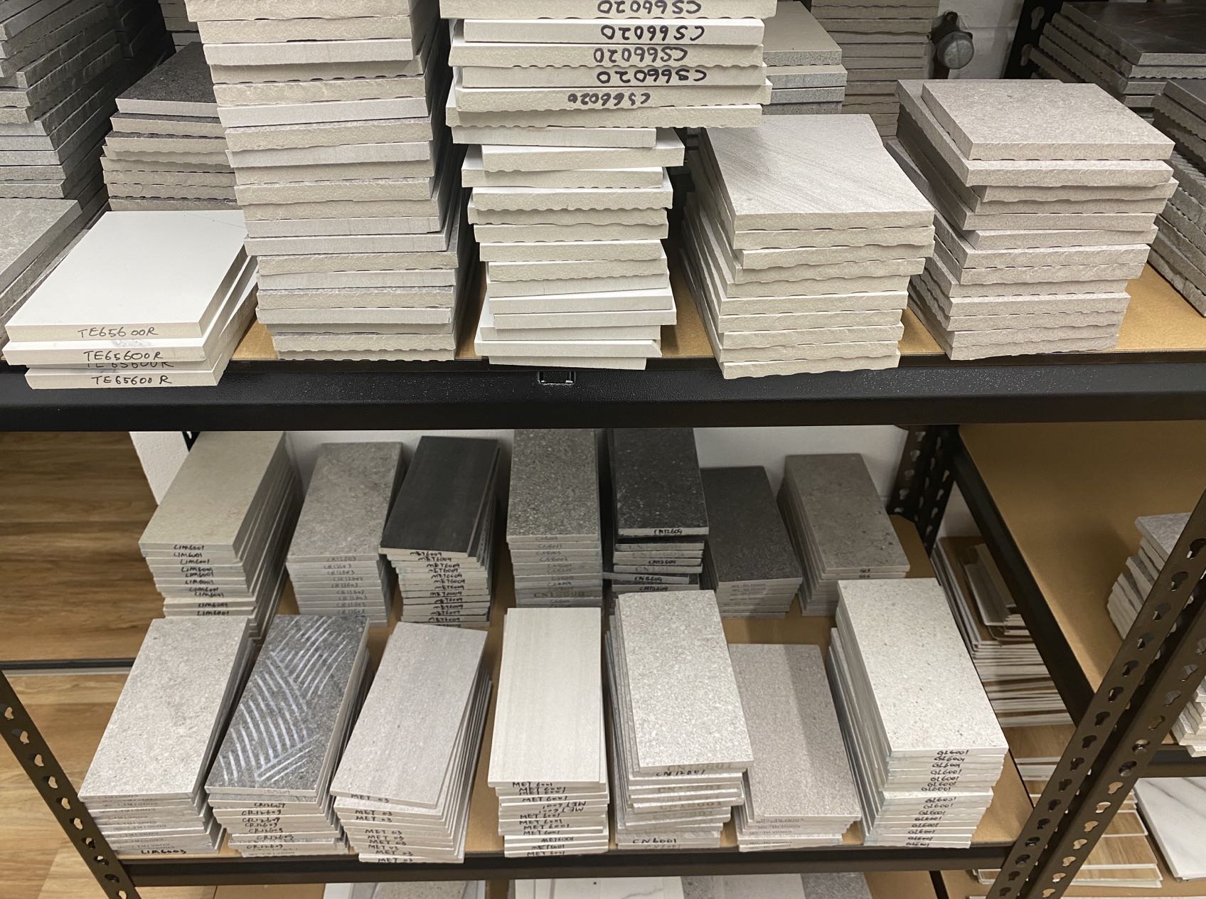 Order A Free Sample Parcel Bathroom Wall and Floor Tiles，Outdoor