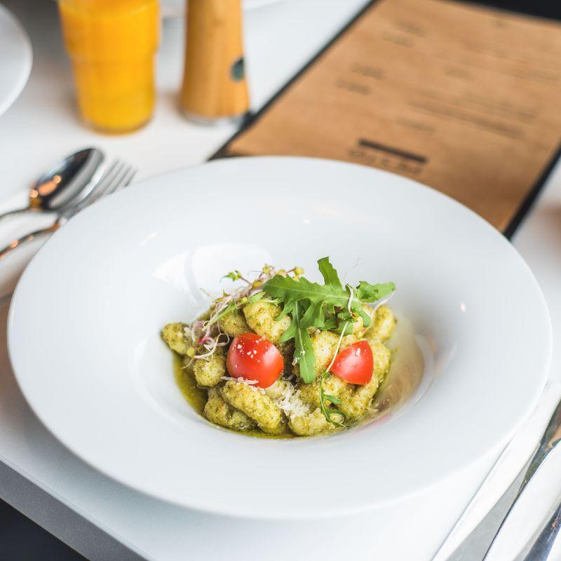 BISTRO PESTO Plewiska