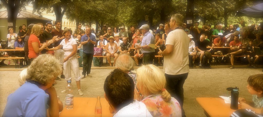 Boule in München Der Hofgarten Über Boule und Petanque
