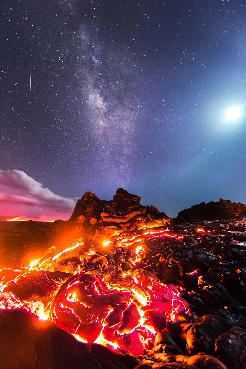 This Photo Captures Lava, Milky Way, Meteor, and Moon in a Single Shot