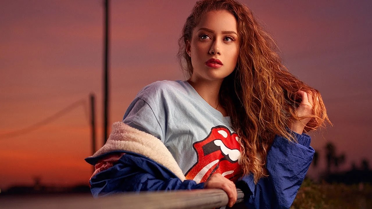 Three Posing Tips that Will Improve Your Portrait Photography PetaPixel